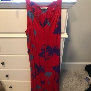 Women’s Tucker dress. Size medium. Maxi dress